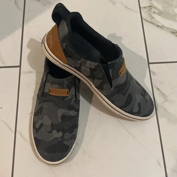 XTRA tuf women deck shoes - Picture 2 of 6